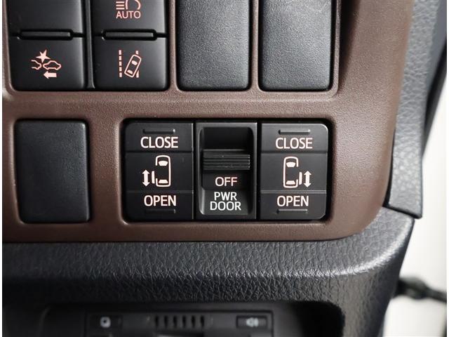 エスクァイア Gi 両側Pドア ウォークスルー スマートキーPスタート リアカメラ アイドリングSTOP ETC車載器 オートエアコン イモビライザー オートクルーズコントロール キーレス ナビTV 定期点検記録簿 3列(18枚目)