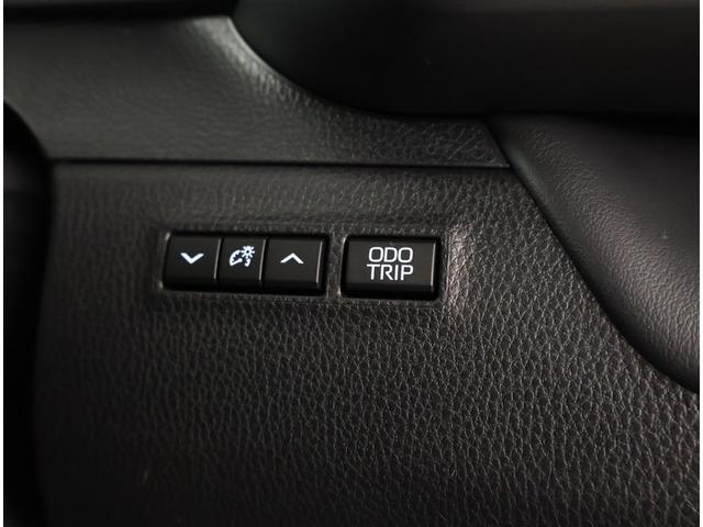 クラウンスポーツ Z ムーンルーフ AWD フルセグテレビ ETC車載器 TVナビ クルコン 横滑り防止装置 エアバッグ 本革 AC100V ミュージックプレイヤー接続可 メモリナビ ドラレコ 寒冷地仕様 キーレス ABS(23枚目)