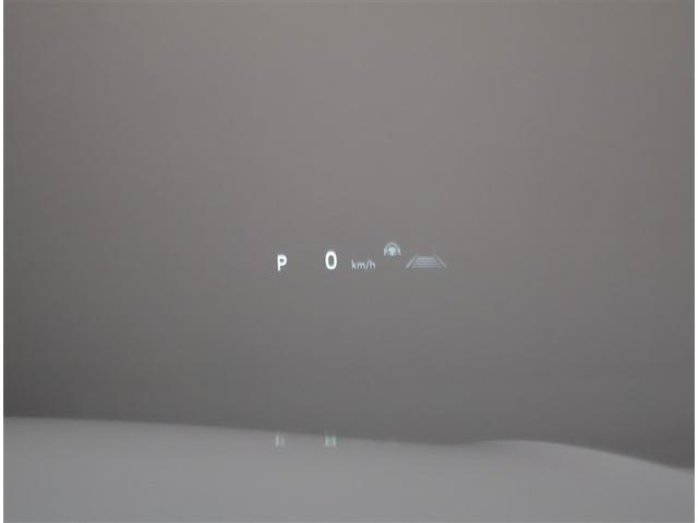 クラウンスポーツ Z ムーンルーフ AWD フルセグテレビ ETC車載器 TVナビ クルコン 横滑り防止装置 エアバッグ 本革 AC100V ミュージックプレイヤー接続可 メモリナビ ドラレコ 寒冷地仕様 キーレス ABS(25枚目)