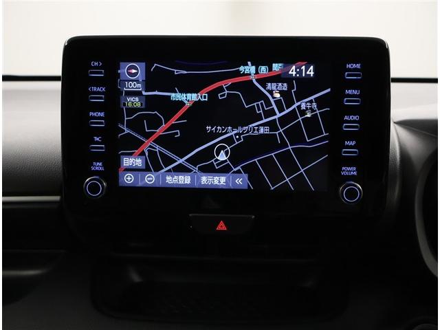 ヤリス Ｇ　バックモニタ－　誤発進抑制機能　スマートキー　盗難防止装置　横滑り防止機能　キーレス　ＥＴＣ　オートエアコン　メモリーナビ　ＡＢＳ　運転席エアバック　サイドエアバッグ　記録簿有　ナビ　パワーウィンドウ（8枚目）