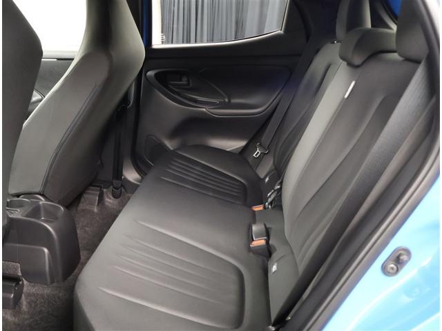 ヤリス Ｇ　バックモニタ－　誤発進抑制機能　スマートキー　盗難防止装置　横滑り防止機能　キーレス　ＥＴＣ　オートエアコン　メモリーナビ　ＡＢＳ　運転席エアバック　サイドエアバッグ　記録簿有　ナビ　パワーウィンドウ（15枚目）