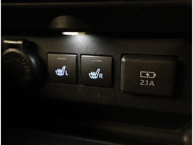 ライズ Ｚ　誤発進抑制機能　エアコン　スマートキー＆プッシュスタート　地デジＴＶ　ＶＳＡ　盗難防止装置　アイドリングストップ機能　クルコン　バックモニター　ナビ＆ＴＶ　ＬＥＤヘッドライト　アルミホイール　キーレス（12枚目）