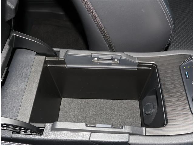 ハリアーハイブリッド Ｚ　レザーパッケージ　エアロ　地デジ　横滑防止　盗難防止システム　Ｂモニター　革　ＬＥＤライト　パワーウィンドウ　クルコン　スマートキ－　助手席エアバック　パワーシート　エアバッグ　点検記録簿　オートエアコン　ナビＴＶ（13枚目）