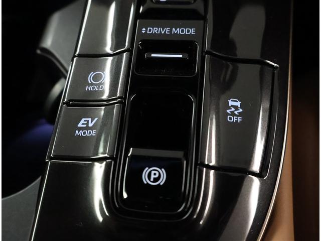 クラウンスポーツ Z ムーンルーフ AWD フルセグテレビ ETC車載器 TVナビ クルコン 横滑り防止装置 エアバッグ 本革 AC100V ミュージックプレイヤー接続可 メモリナビ ドラレコ キーレス 盗難防止装置(14枚目)