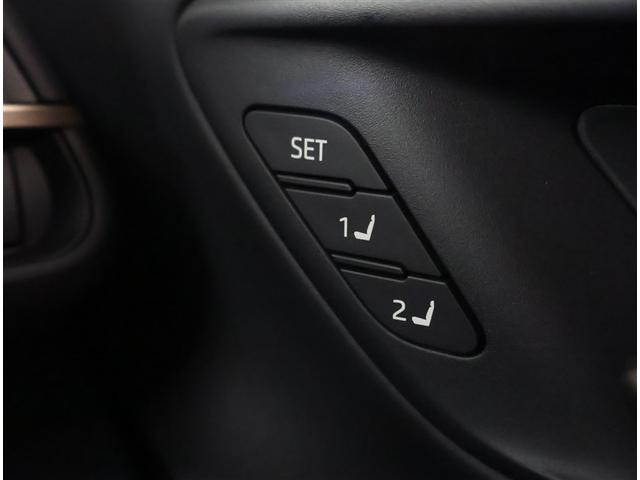 クラウンスポーツ Z ムーンルーフ AWD フルセグテレビ ETC車載器 TVナビ クルコン 横滑り防止装置 エアバッグ 本革 AC100V ミュージックプレイヤー接続可 メモリナビ ドラレコ キーレス 盗難防止装置(22枚目)