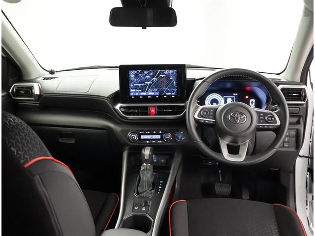 ライズ Ｚ　衝突軽減Ｂ　定期点検記録簿　Ｂカメラ　ナビ＆ＴＶ　メモリーナビゲーション　ＬＥＤライト　フルセグＴＶ付　クルーズコントロール　スマートキー　ＤＶＤ　ＡＣ　アルミホイール　イモビ　ＥＴＣ車載器　キーレス（5枚目）