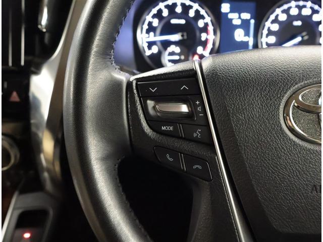 アルファード ２．５Ｘ　衝突回避システム　Ｒカメラ　イモビライザー　ＥＴＣ車載器　オートエアコン　ＬＥＤヘッドライト　３列シート　クルコン　フルフラットシート　スマートキー　リアエアコン　ＥＳＣ　ＡＷ　エアバック　キーレス（7枚目）