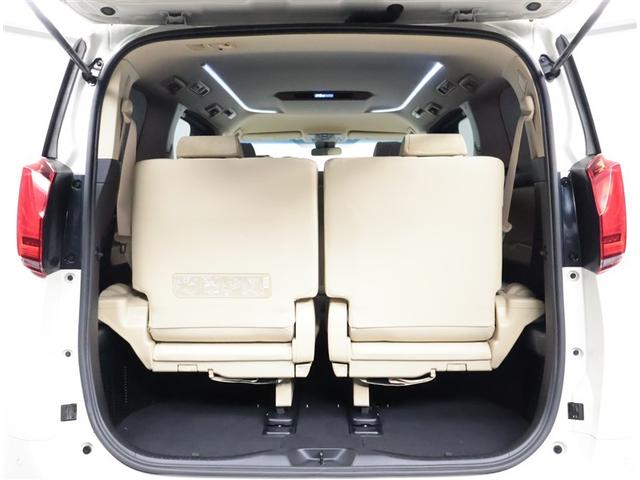アルファード ２．５Ｘ　衝突回避システム　Ｒカメラ　イモビライザー　ＥＴＣ車載器　オートエアコン　ＬＥＤヘッドライト　３列シート　クルコン　フルフラットシート　スマートキー　リアエアコン　ＥＳＣ　ＡＷ　エアバック　キーレス（22枚目）