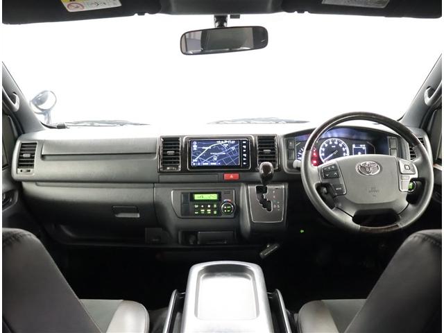 ハイエースバン スーパーＧＬ　ダークプライムＩＩ　運転席助手席エアバック　ＥＳＣ　フルフラット　スマートエントリー　ＬＥＤライト　地デジ　エアコン　パワーウィンドウ　エアバック　キーレスエントリー　イモビライザー　ＥＴＣ付き　パワーステアリング（5枚目）