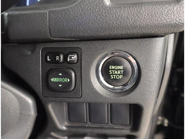 ハイエースバン スーパーＧＬ　ダークプライムＩＩ　運転席助手席エアバック　ＥＳＣ　フルフラット　スマートエントリー　ＬＥＤライト　地デジ　エアコン　パワーウィンドウ　エアバック　キーレスエントリー　イモビライザー　ＥＴＣ付き　パワーステアリング（13枚目）