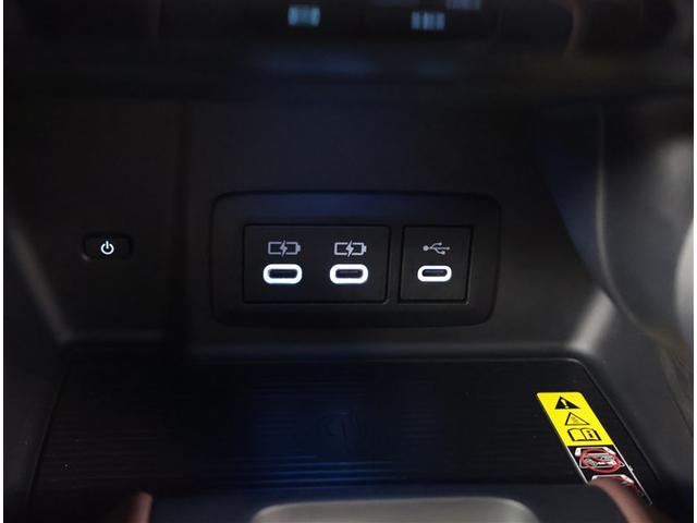 ハリアー Ｚ　レザーパッケージ　スマキ　エアロ　追突防止　フルセグテレビ　バックモニター　ドラレコ付　本革シート　アルミ　横滑り防止機能　Ｐシート　整備記録簿　オートクルーズコントロール　ＡＵＸ　ＬＥＤヘッドライト　盗難防止システム（15枚目）