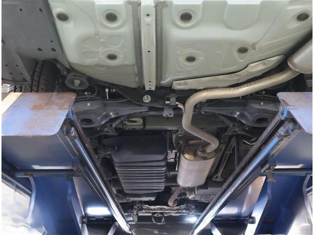 アルファード ２．５Ｓ　タイプゴールドＩＩＩ　ナビＴＶ　フルセグテレビ　ＴＳＳ　ＢＭ　クルコン　ＡＣ１００Ｖ電源　ＬＥＤヘッドライト　ＤＶＤ　ＥＴＣ　オートエアコン　ダブルエアコン　パワステ　キーレス　スマートキー　横滑り防止装置　ＡＢＳ（24枚目）