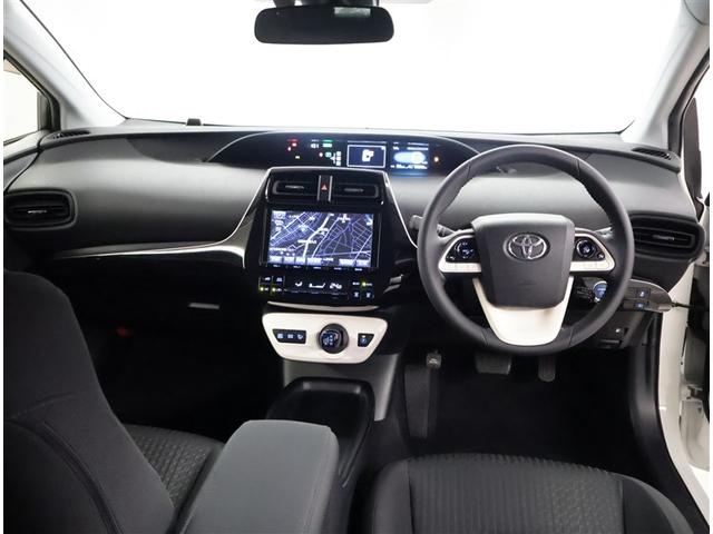 プリウス Ｓ　衝突軽減　４ｗｄ　フルセグＴＶ　エアコン　ＬＥＤヘッドライト　バックガイドモニター　クルコン　ＥＴＣ車載器　盗難防止システム　メモリナビ　パワーステアリング　カーテンエアバック　ＡＢＳ　エアバッグ（5枚目）