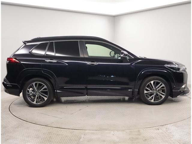 カローラクロス ハイブリッド　Ｚ　寒冷地仕様車　Ａクルコン　ＰＣＳ　Ｐシート　４ＷＤ車　横滑り防止装置　キーフリー　ＡＢＳ　ＬＥＤライト　ＥＴＣ車載器　盗難防止装置　ナビ　アルミホイール　スマートキー　ＤＶＤ　Ｂカメラ　エアバッグ（4枚目）