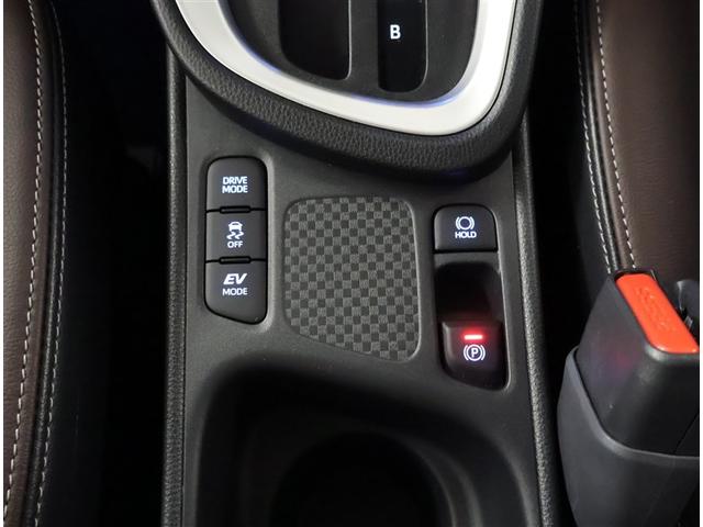 ヤリスクロス ハイブリッドZ インテリジェントキー アルミホイル LEDライト リアカメラ ナビ クルーズコントロール 整備記録簿 横滑り防止システム メモリーナビゲーション 電動シ-ト パワステ オートエアコン キーフリー(14枚目)