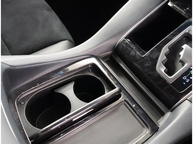 ヴェルファイアハイブリッド Z ゴールデンアイズ 衝突軽減 記録簿 Bカメラ オートエアコン ミュージックプレイヤー接続可 盗難防止システム ETC車載器 AC100V キーレス ナビTV 地デジ 横滑り防止 エアロ 3列シート DVD再生 4WD(17枚目)