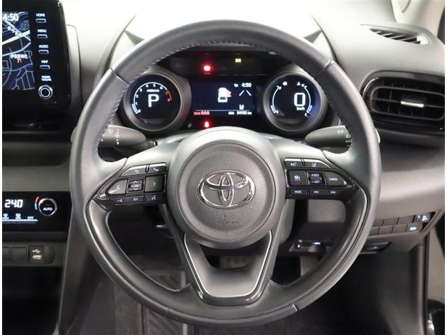 ヤリスクロス G ETC装備 リヤカメラ 点検記録簿 スマートエントリー イモビライザー オートエアコン アルミホイール ナビ キーレス パワーウィンドウ クルコン ABS メモリーナビ エアバッグ パワーステアリング(6枚目)