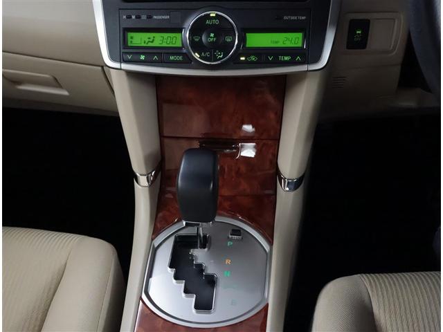 プレミオ １．８Ｘ　Ｌパッケージ　ＡＵＸ接続　記録簿　ドラレコ　エアコン　エアバッグ　キーレス　盗難防止システム　パワーウィンドウ　パワーステアリング　メモリーナビ　ＡＢＳ　スマートキー　ワンセグ　バックカメラ　ナビ＆ＴＶ（12枚目）