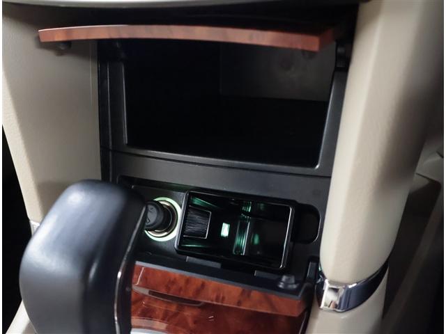 プレミオ １．８Ｘ　Ｌパッケージ　ＡＵＸ接続　記録簿　ドラレコ　エアコン　エアバッグ　キーレス　盗難防止システム　パワーウィンドウ　パワーステアリング　メモリーナビ　ＡＢＳ　スマートキー　ワンセグ　バックカメラ　ナビ＆ＴＶ（13枚目）