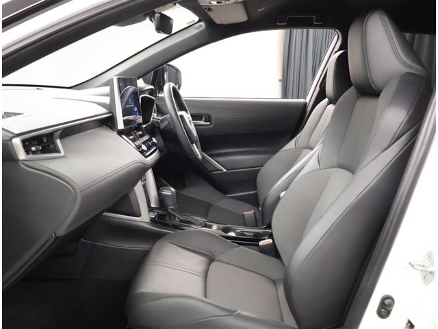 カローラクロス ハイブリッド Z 電動シート 衝突軽減ブレ メモリーナビ AC100V LEDライト オートクルーズコントロール ミュージックプレイヤー接続可 キーレス アルミホイール フルセグTV ドラレコ 4WD 寒冷地仕様(20枚目)