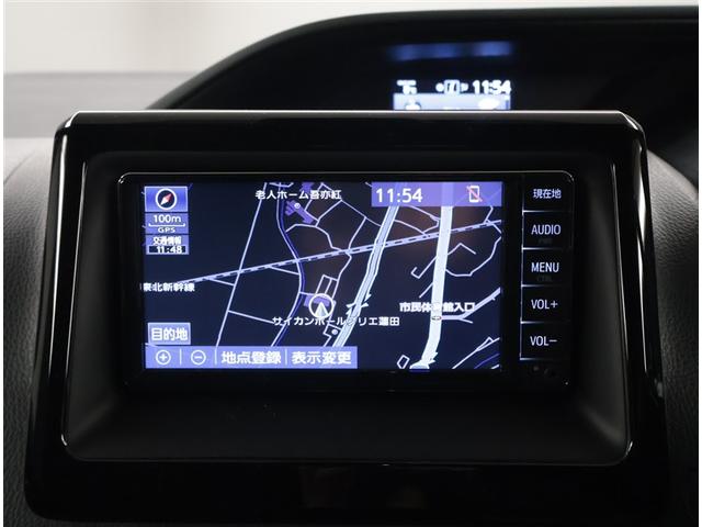 ノア ハイブリッドＧ　Ｒカメラ　スマートキー＆プッシュスタート　ＬＥＤへッドライト　イモビライザー　記録簿有　Ｗエアコン　パワーウインドウ　アルミ　クルコン　エアバッグ　横滑り防止　フルフラット　パワステ　ナビＴＶ　ＡＢＳ（8枚目）