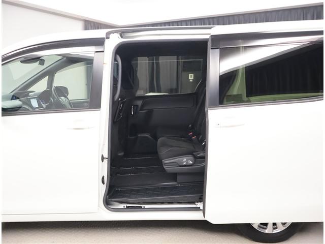 ノア ハイブリッドＧ　Ｒカメラ　スマートキー＆プッシュスタート　ＬＥＤへッドライト　イモビライザー　記録簿有　Ｗエアコン　パワーウインドウ　アルミ　クルコン　エアバッグ　横滑り防止　フルフラット　パワステ　ナビＴＶ　ＡＢＳ（23枚目）