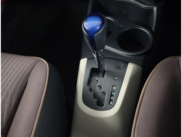 アクア Ｇ　バックモニタ　セキュリティー　メンテナンスノート　デュアルエアバック　ナビＴＶ　パワーウィンドウ　ＥＳＣ　ＡＴエアコン　ＡＢＳ　パワーステアリング　アルミ　運転席エアバッグ　キーレススタートシステム（11枚目）