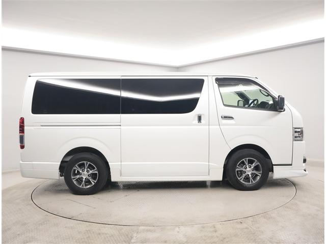 ハイエースバン スーパーＧＬ　ダークプライムＩＩ　衝突回避システム　運転席助手席エアバック　アルミホイール　ＥＳＣ　ドライブレコーダー付　スマートエントリー　ＬＥＤライト　地デジ　エアコン　パワーウィンドウ　エアバック　キーレスエントリー　ＥＴＣ付き（4枚目）