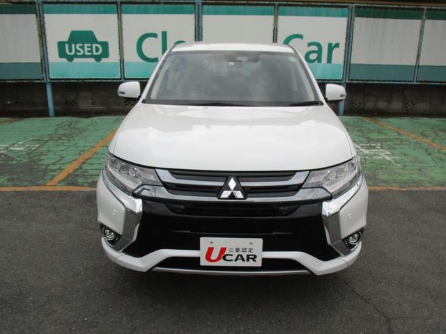 Gプレミアムパッケージ 4WD ハイブリッド 残存率83.8% 純正ナビ 全周囲カメラ ロックフォード AC100V電源 本革シート 衝突被害軽減ブレーキ 誤発進抑制機能 後退時&後側方車両検知警報 禁煙 ETC 1オーナー(7枚目)