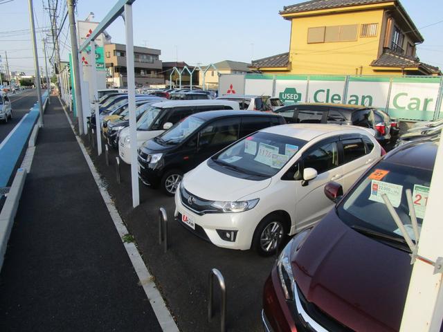 Gプレミアムパッケージ 4WD ハイブリッド 残存率83.8% 純正ナビ 全周囲カメラ ロックフォード AC100V電源 本革シート 衝突被害軽減ブレーキ 誤発進抑制機能 後退時&後側方車両検知警報 禁煙 ETC 1オーナー(30枚目)