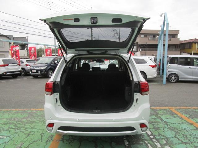 Gプレミアムパッケージ 4WD ハイブリッド 残存率83.8% 純正ナビ 全周囲カメラ ロックフォード AC100V電源 本革シート 衝突被害軽減ブレーキ 誤発進抑制機能 後退時&後側方車両検知警報 禁煙 ETC 1オーナー(56枚目)