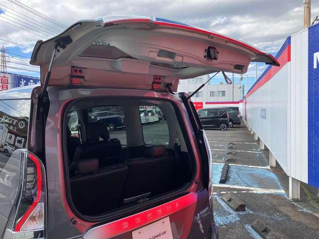 セレナ e-パワー ハイウェイスターV 1.2 e-POWER ハイウェイスター V メモリーナビ アラウンドビューモニター シートヒーター 両側オートスライドドア ETC プロパイロット 後席モニター エマージェンシーブレーキ(20枚目)