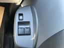 前席パワーウインドウ装備しています。