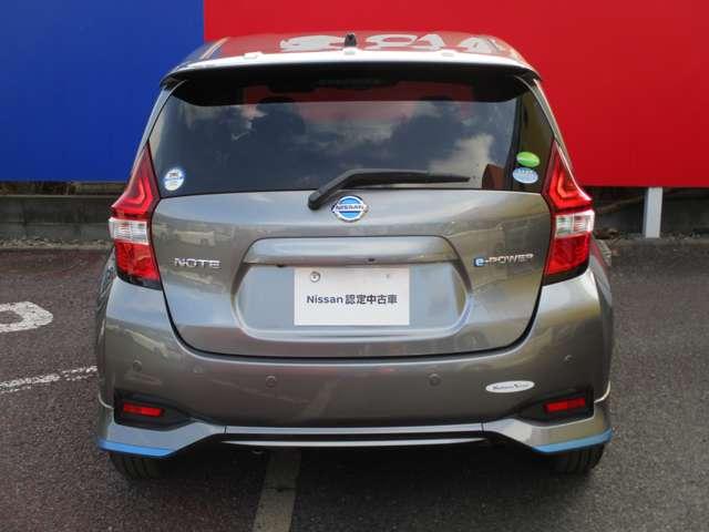 ノート １．２　ｅ－ＰＯＷＥＲ　Ｘ　エアロ装着車　全周囲カメラ　クルコン（16枚目）