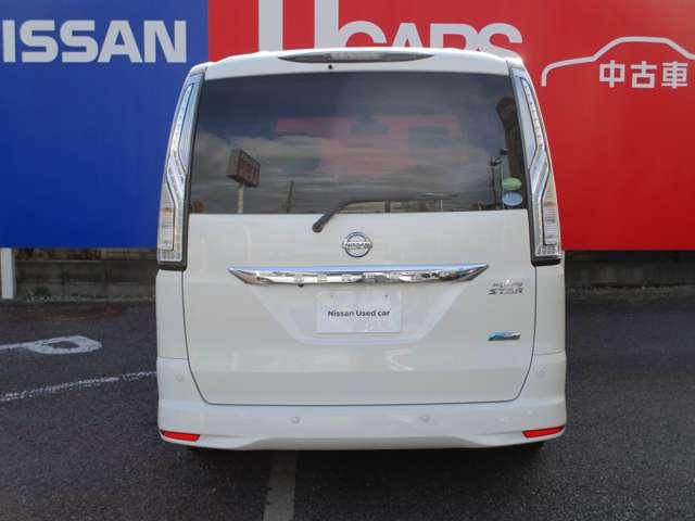 セレナ ２．０　ハイウェイスター　Ｖセレクション＋Ｓａｆｅｔｙ　Ｓ－ＨＹＢＲＩＤ　アドバンストセーフティ　ＰＫＧ　全周囲カメラ　クルーズ（17枚目）