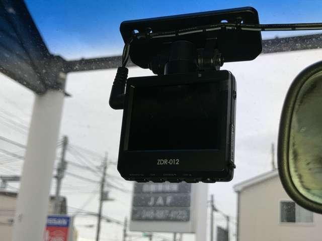 セレナ ２．０　ハイウェイスター　Ｓ－ＨＹＢＲＩＤ　アドバンストセーフティ　パッケージ　全周囲カメラ　クルーズコントロール（6枚目）