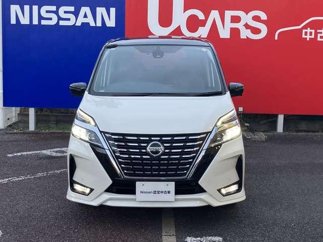 セレナ ２．０　ハイウェイスター　Ｖ　プロパイロット　アラウンドビューモニター（15枚目）