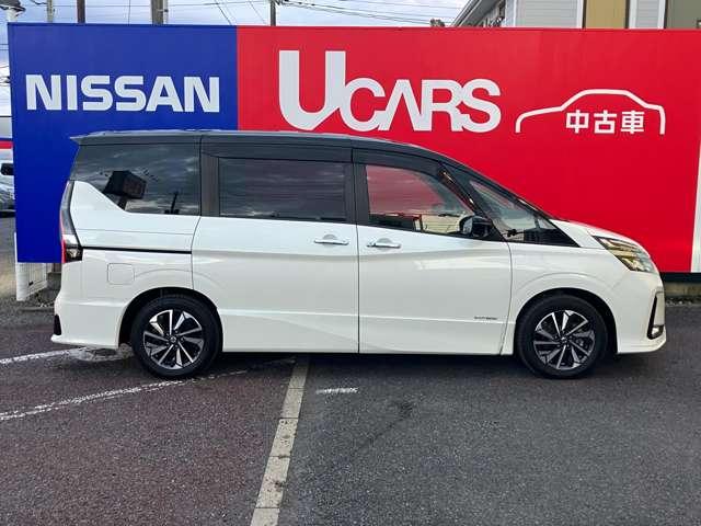 セレナ ２．０　ハイウェイスター　Ｖ　プロパイロット　アラウンドビューモニター（18枚目）