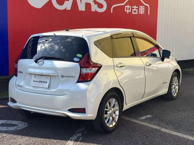 ノート １．２　ｅ－ＰＯＷＥＲ　メダリスト　アラウンドビューモニター　ワンオーナー（2枚目）