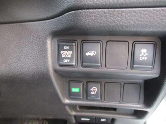 エクストレイル 2.0 20X 2列車 メモリナビ バックカメラ ワンオーナー(9枚目)