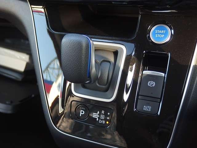 e-パワー ハイウェイスターV 1.2 e-POWER ハイウェイスター V メモリーナビ アラウンドM エマブレ(14枚目)
