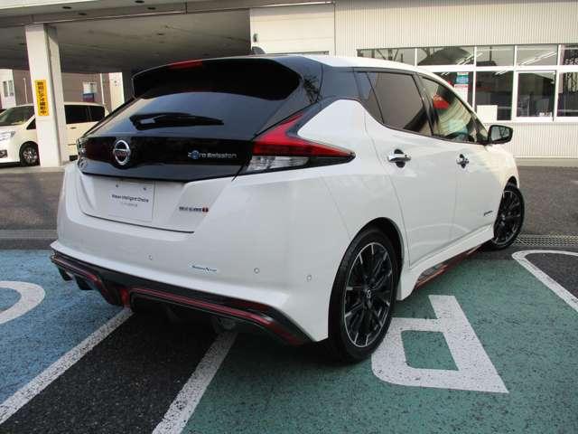 ニスモ NISMO メーカーナビ プロパイロット エマージェンシーブレーキ ドライブレコーダ アラウンドビューモニター スマートルームミラー NISMO専用アルミホイール ワンオーナー 12ヶ月走行無制限保証(2枚目)