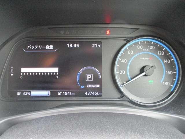 ニスモ NISMO メーカーナビ プロパイロット エマージェンシーブレーキ ドライブレコーダ アラウンドビューモニター スマートルームミラー NISMO専用アルミホイール ワンオーナー 12ヶ月走行無制限保証(13枚目)