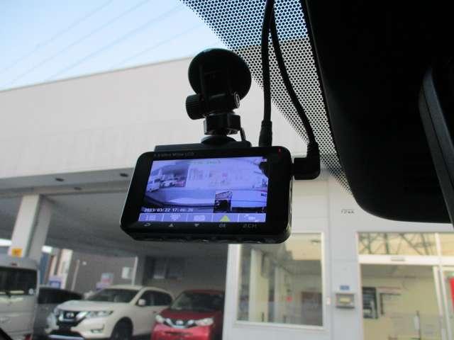 X 禁煙車 メーカーナビ アラウンドビューモニター ETC エマージェンシーブレーキ クルーズコントロール LEDヘッドライト スマートルームミラー VDC シートヒータ 純正アルミホイール ワンオーナー(17枚目)