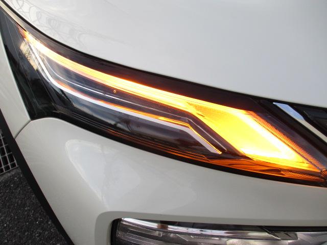 エクストレイル Ｇ　ｅ－４ＯＲＣＥ　当社社用車　禁煙車　プロパイロット　日産コネクトナビ　サンルーフ　アラウンドビューモニター　エマージェンシーブレーキ　前後ドライブレコーダー　ＥＴＣ２．０　エマージェンシーブレーキ　純正アルミホイール（53枚目）
