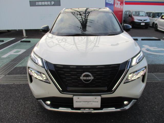 エクストレイル Ｇ　ｅ－４ＯＲＣＥ　当社社用車　禁煙車　プロパイロット　日産コネクトナビ　サンルーフ　アラウンドビューモニター　エマージェンシーブレーキ　前後ドライブレコーダー　ＥＴＣ２．０　エマージェンシーブレーキ　純正アルミホイール（56枚目）