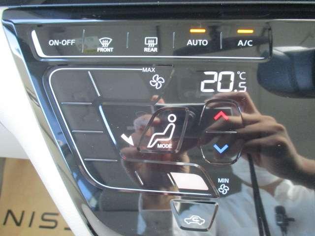 ルークス 660 X 禁煙車 左側電動スライド SOS メモリーナビ(10枚目)