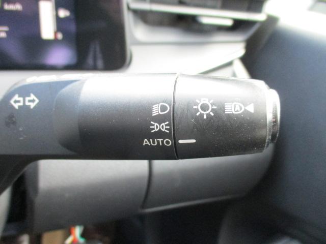 ノート X 禁煙車 日産コネクトナビ 前後ドライブレコーダー アラウンドビューモニター ETC2.0 エマージェンシーブレーキ 車線逸脱警報装置 インテリジェントルームミラー 社外LEDヘッドライト ワンオーナー(25枚目)