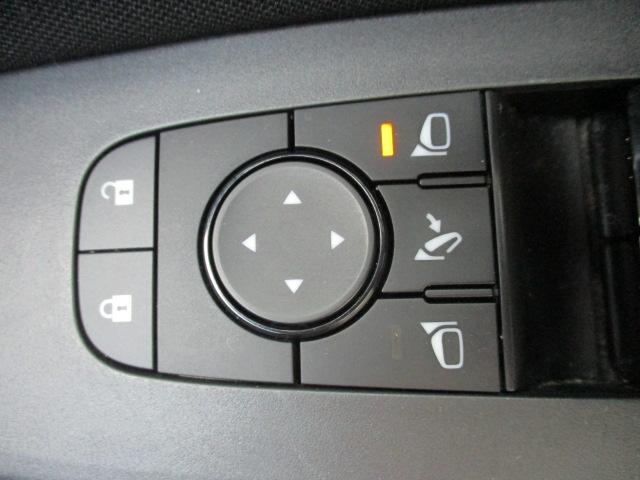 ノート X 禁煙車 日産コネクトナビ 前後ドライブレコーダー アラウンドビューモニター ETC2.0 エマージェンシーブレーキ 車線逸脱警報装置 インテリジェントルームミラー 社外LEDヘッドライト ワンオーナー(26枚目)