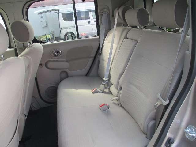 キューブ １５Ｘ　Ｖセレクション　禁煙車　メモリーナビ（ＭＭ３１７Ｄ－Ｗ）　バックカメラ　ＥＴＣ２．０　前方ドライブレコーダー　車線逸脱警報装置　ハロゲンヘッドライト　コーナーポール　コーナーセンサー　マニュアルエアコン　ワンオーナー（10枚目）